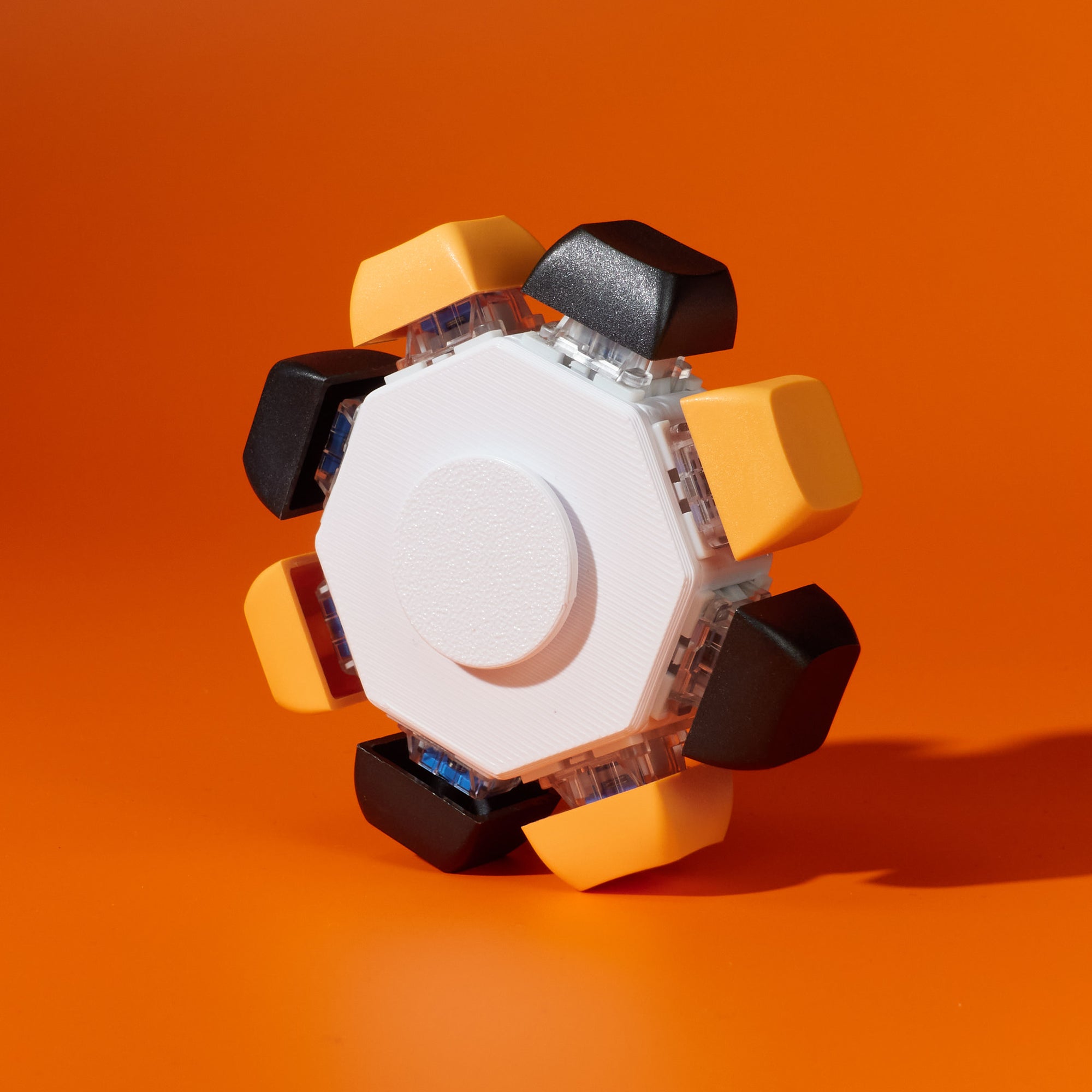 Clicky Fidget Spinner 8-Keys - Spooky Colors