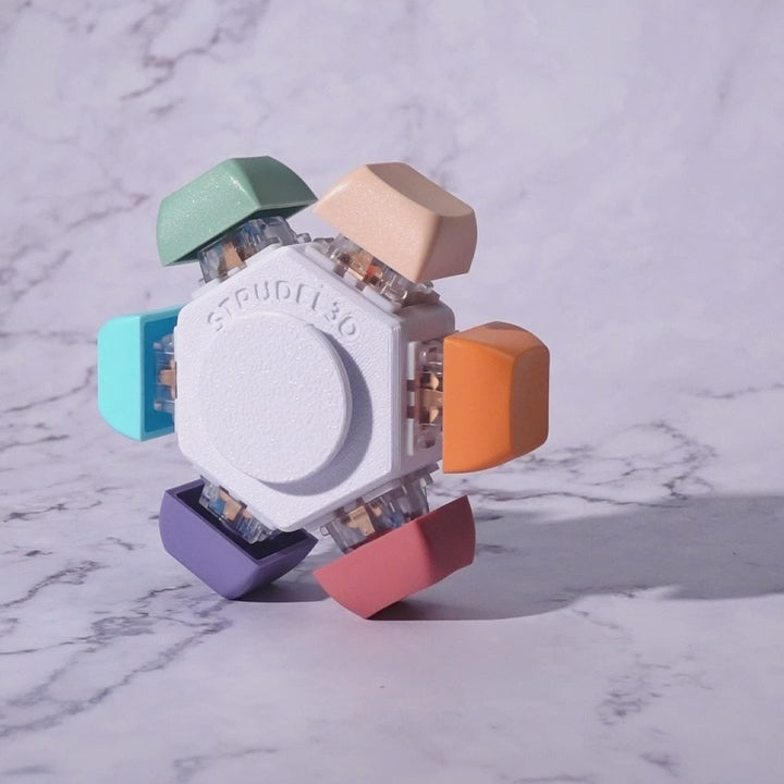 Fidget Keyboard Spinner 6-Keys